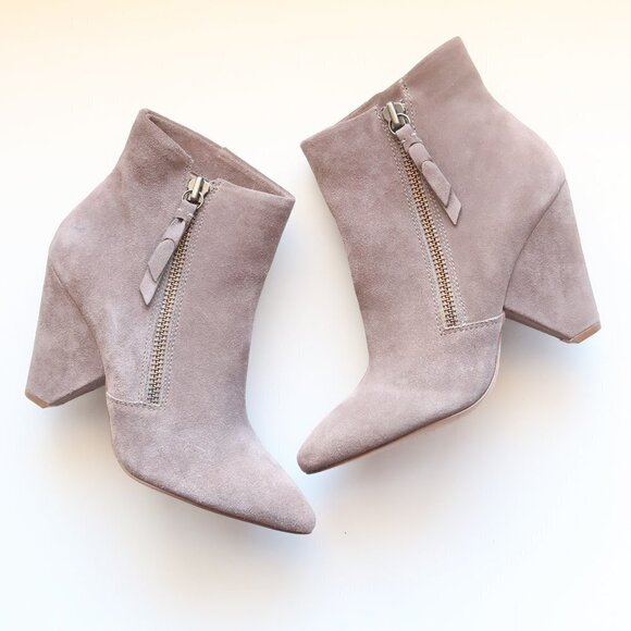NEW Splendid Taupe Suede Leather Pointy Toe Chunky Heel Ankle Boots, Booties 9.5 - Picture 1 of 16